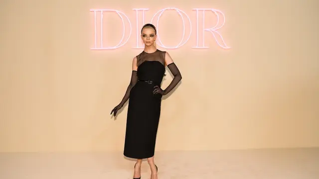 Dior Beberkan Rahasia Runway Makeup Look, Anya Taylor-Joy, dan Rachel Zegler di Ready-To-Wear Fall 2024 Show