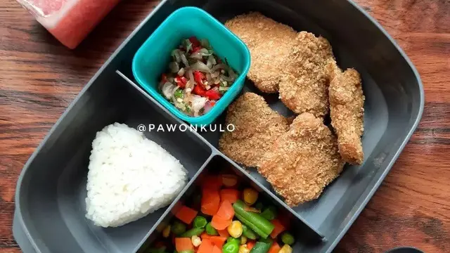 Resep dori katsu oatmeal, bekal makan siang yang nikmat setelah libur Lebaran Idul Fitri. (dok. Cookpad @rizkikusumadewi)