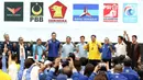 Usai acara deklarasi, Prabowo dan Gibran mendaftarkan diri ke Komisi Pemilihan Umum (KPU). (Liputan6.com/Herman Zakharia)