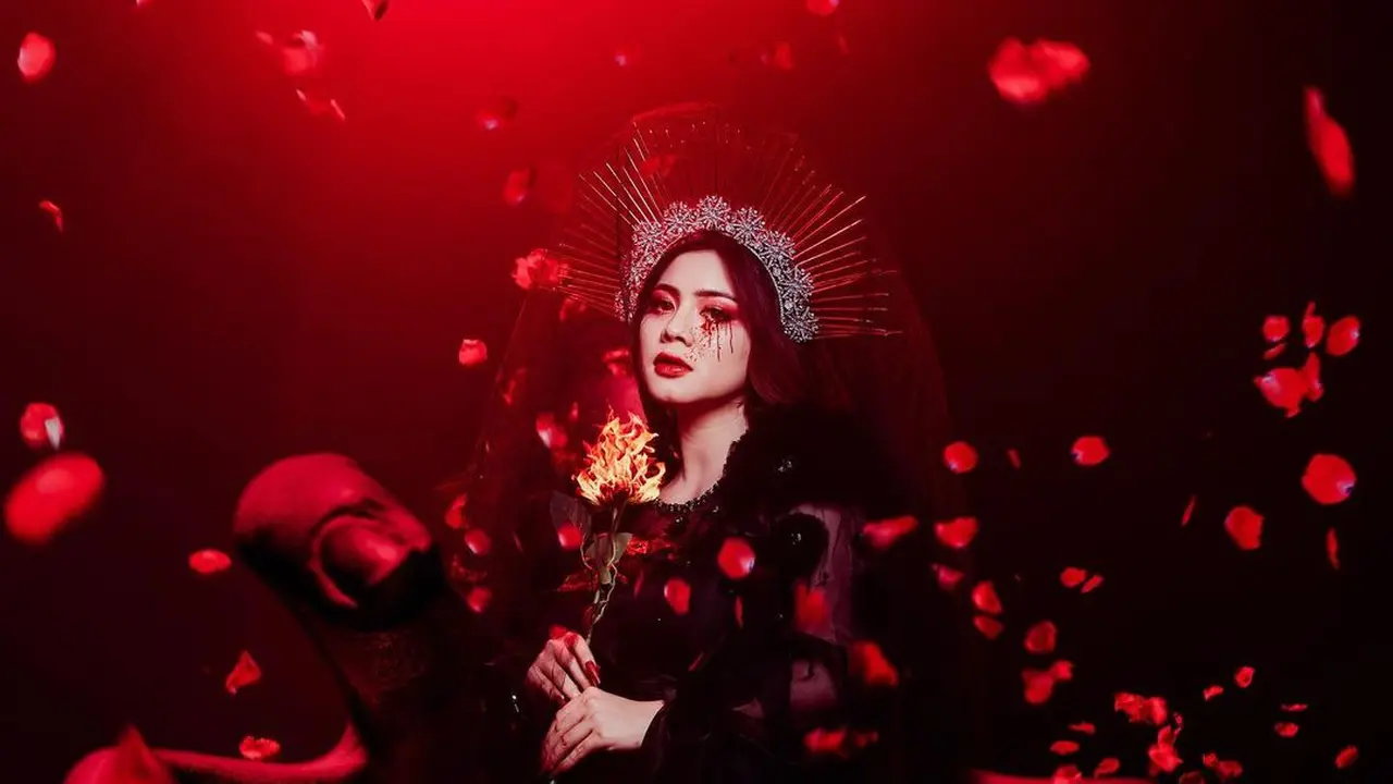 Felicya Angelista untuk The Secret Inferno