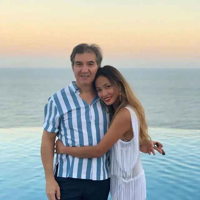 Potret Shanty bersama suaminya (Sumber: Instagram/@shantyofficial)