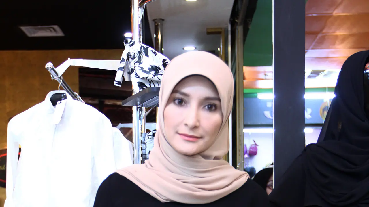 [Bintang] Inneke Koesherawati