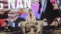 Atlet Martial Art China Xiong Jing Nan hadir dalam konferensi pers ONE: Kings of Courage di Jakarta, Kamis (18/1). Pertandingan yang bertemakan 'King Of Courage' akan diselenggarakan 20 Januari 2018. (Liputan6.com/Faizal Fanani)