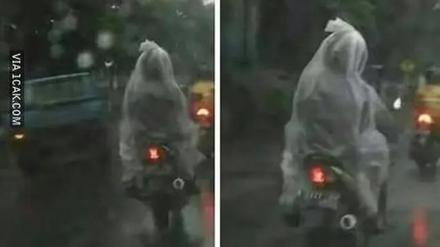 Kumpulan Potret Jas Hujan yang Bikin Kamu Jadi Pusat Perhatian (ist)
