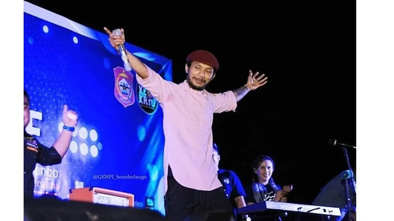 Ingat Norman Kamaru yang Viral Karena Joget Chaiya Chaiya? Ini 7 Potret Terbarunya