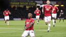 Gaya pemain Manchester United, Ashley Young usai membobol gawang Watford pada lanjutan Premier League di Vicarage Road stadium, Watford, (28/11/2017). MU menang 4-2. (Andrew Matthews/PA via AP)