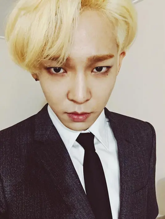 Dukungan pun mengalir dan membanjiri kolom komentar di unggahan foto dalam akun Instagramnya. Selain mendukung, tidak sedikit para fansnya yang mengungkapkan kesedihannya. (Instagram/souththth)