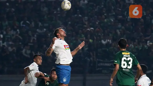 Persebaya Surabaya vs PSIS Semarang