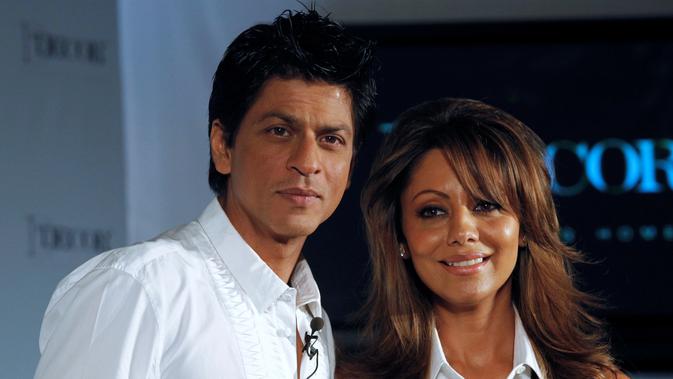 Pasangan Shah Rukh Khan dan Gauri Khan