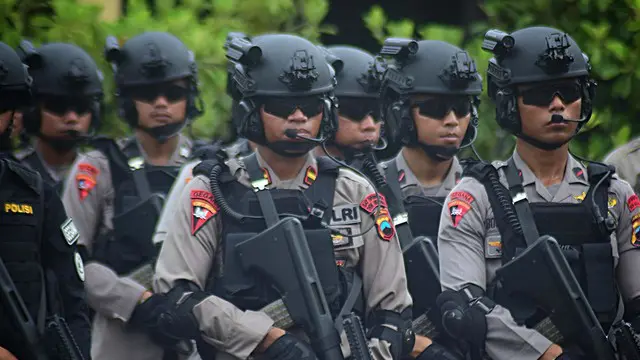 NEWS FLASH: Pengamanan Ketat Perayaan Natal di Tangerang