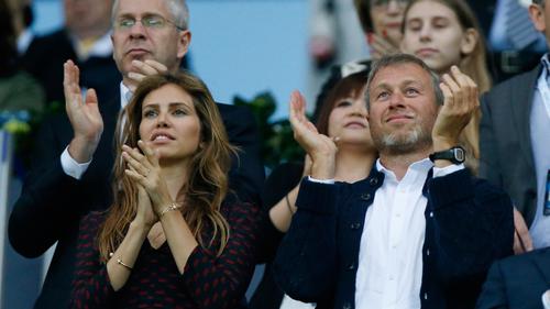 Pemilik Chelsea Roman Abramovich Bercerai dengan Dasha Zhukova