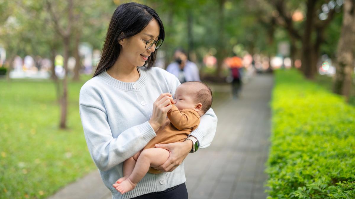 7 Perubahan Hidup yang Paling Terasa setelah Menjadi Ibu