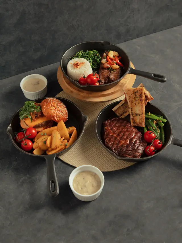 3 Tips Masak Steak yang Empuk dan Juicy ala Kreator TikTok Dims The Meat Guy