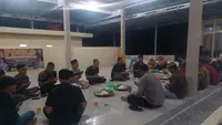 Tokoh masyarakat dan pemuda doa bersama untuk Pilkada serentak berjalan aman dan damai. (Liputan6.com/M Syukur)