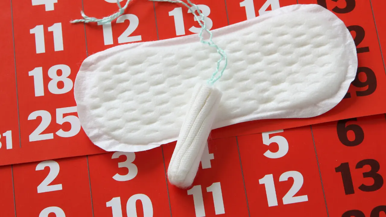 [Bintang] Tanya Dokter: Apa Sih Penyebab Menstruasi Nggak Lancar?