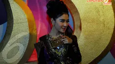 Pedangdut Uut Permatasari tengah berbahagia lantaran akan segera menikah dengan tunangannya. (Liputan6.com/Miftahul Hayat)