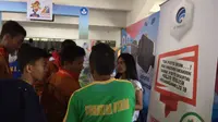 Kementerian Komunikasi dan Informatika (Kemkominfo) memperkenalkan maskot Asian Games 2018 pada ajang Olimpiade Olahraga Siswa Nasional (O2SN) di Medan, Sumatra Utara, Rabu (6/9/2017). (Liputan6.com/Putu Merta Surya Putra)