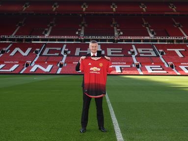640 Gambar gambar pelatih manchester united Terkini