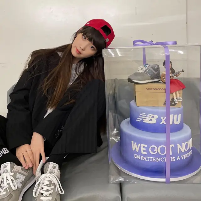 IU Didaulat Jadi Brand Ambassador New Balance