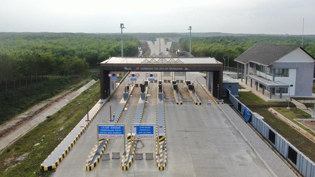 Untuk mendukung kelancaran arus mudik/balik Lebaran 2024, Jalan Tol Trans Sumatera (JTTS) untuk dua Ruas Tol Kuala Tanjung-Tebing Tinggi-Parapat (Kutepat) dibuka secara fungsional alias gratis