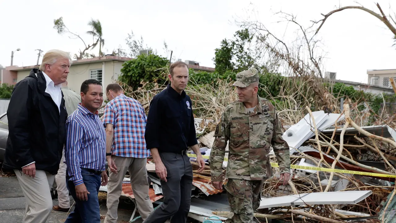 Donald Trump Kunjungi Puerto Rico