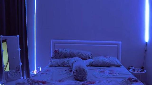 Jadi Tulang Punggung Keluarga, Ini 7 Potret Rumah Aisyah Aqilah