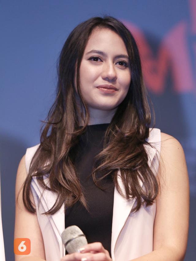  Pevita  Pearce  Harap Buffalo Boys Bisa Banggakan Indonesia  