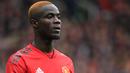 7. Eric Bailly (Manchester United) - Bek tengah asal Pantai Gading ini mulai kehilangan tempat utama di MU sejak kepergian Jose Mourinho. Ketatnya persaingan di lini belakang Setan Merah bisa menjadi alasannya meninggalkan Old Trafford. (AFP/Paul Ellis)