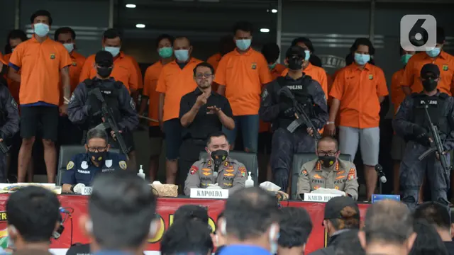 FOTO: 24 Preman Diciduk dalam Kasus Pungli di Tanjung Priok