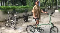 Brompton memperkenalkan sepeda dengan warna terinspirasi teh hijau. (Liputan6.com/Putu Elmira)