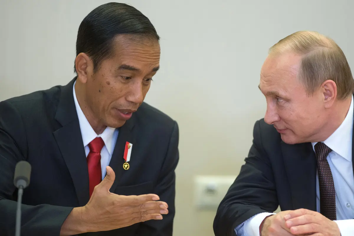 20160518-Bincang Hangat Jokowi dan Putin di Rusia-Sochi