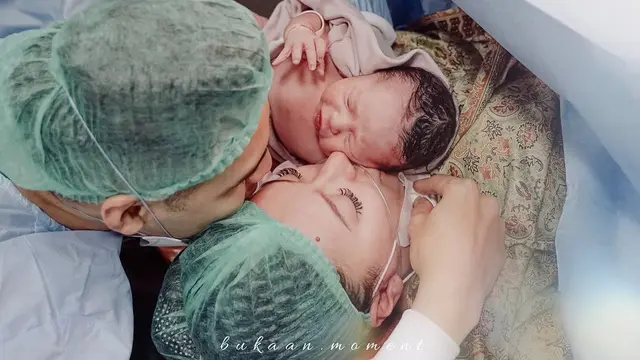 Asmirandah Melahirkan