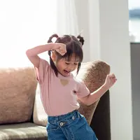 Anak hiperaktif mempunyai beberapa tanda/copyright shutterstock/surachet khamsuk