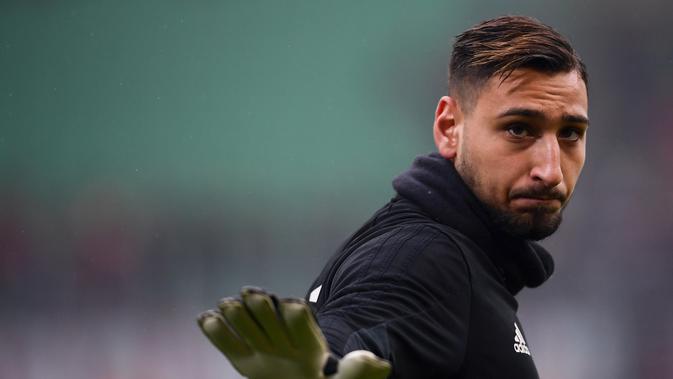 Kiper AC Milan Gianluigi Donnarumma. (AFP/Marco Bertorello)