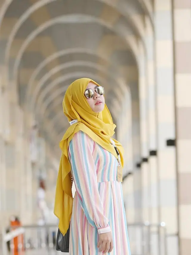 [Bintang] 8 Gaya Artis Indonesia Saat Menjalankan Ibadah Umrah