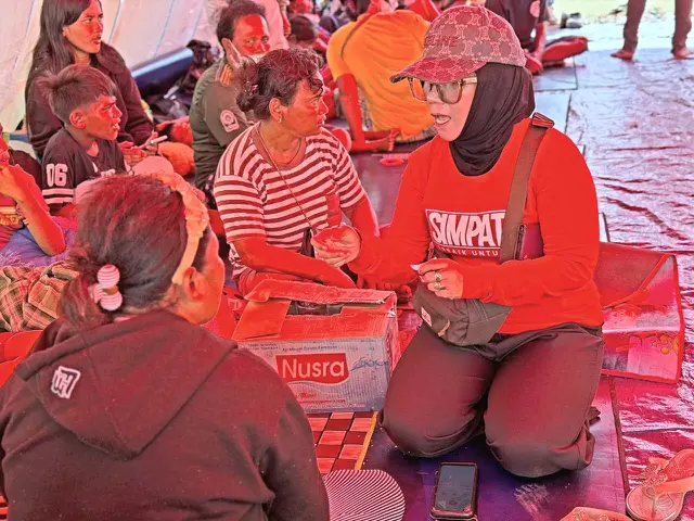 TelkomGroup hadirkan dukungan bagi masyarakat terdampak gempa bumi di Nusa Tenggara Timur (NTT) melalui penyediaan paket darurat dan akses internet gratis. (Foto:Dok.Telkom)