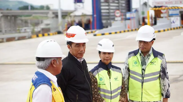 Presiden Joko Widodo meresmikan pengoperasian Jalan Tol  Bogor Ciawi Sukabumi Seksi 1 yakni dari Ciawi hingga Cigombong di Bogor, Jawa Barat, Sabtu (1/12/2018) ini. Dok Kementerian BUMN.