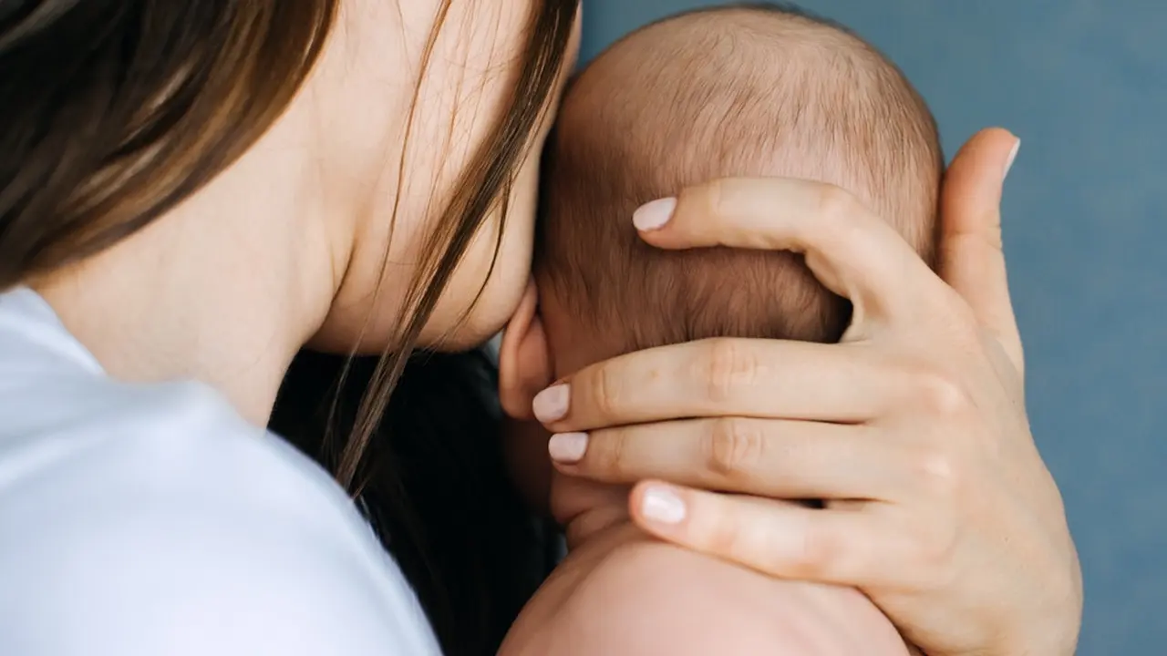 Ilustrasi ibu dan anak