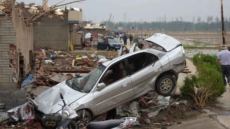 H+1 Tornado Menerjang Selatan China, 98 Warga Tewas