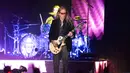 Jerry Cantrell dari Alice In Chains tampil pada festival musik Louder Than Life di Kentucky Exposition Center, Louisville, Kentucky, Amerika Serikat, 25 September 2022. (Photo by Amy Harris/Invision/AP)