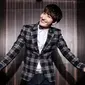 Zhoumi `Super Junior` rupanya penasaran dengan kehidupan rumah tangga. Ia pun ingin segera merasakan nikmatnya.