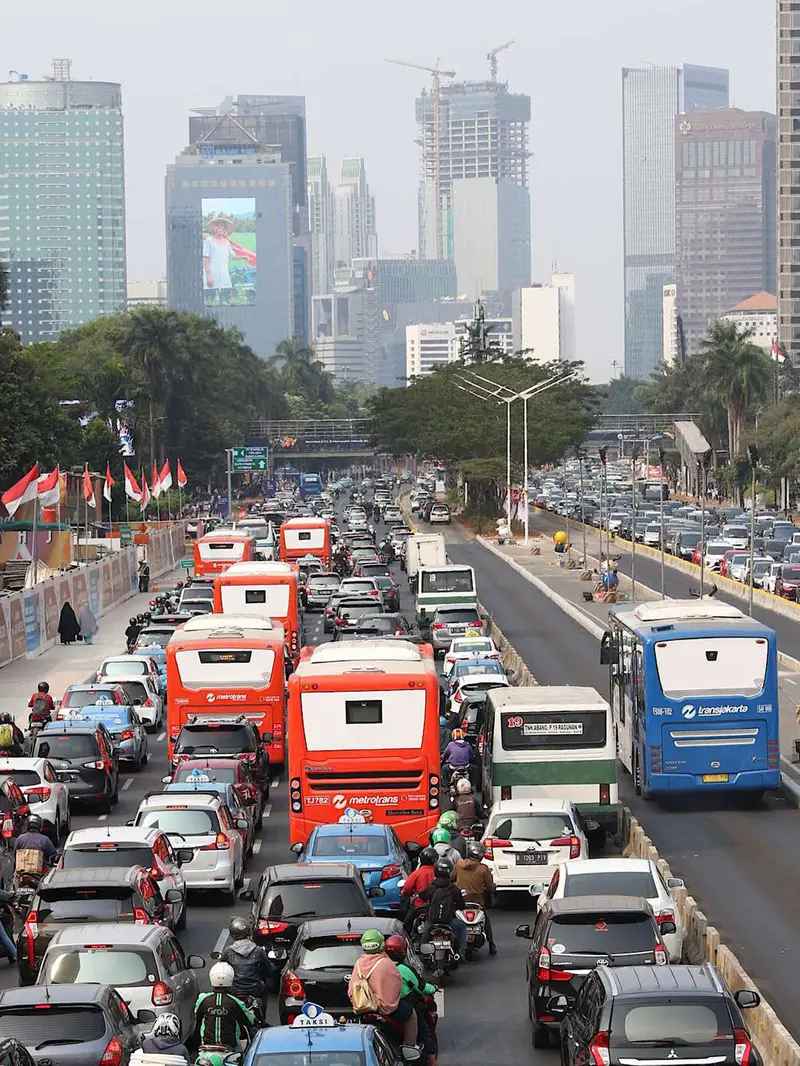 Warga Antusias Nonton Asian Games, Kawasan Senayan Macet Parah