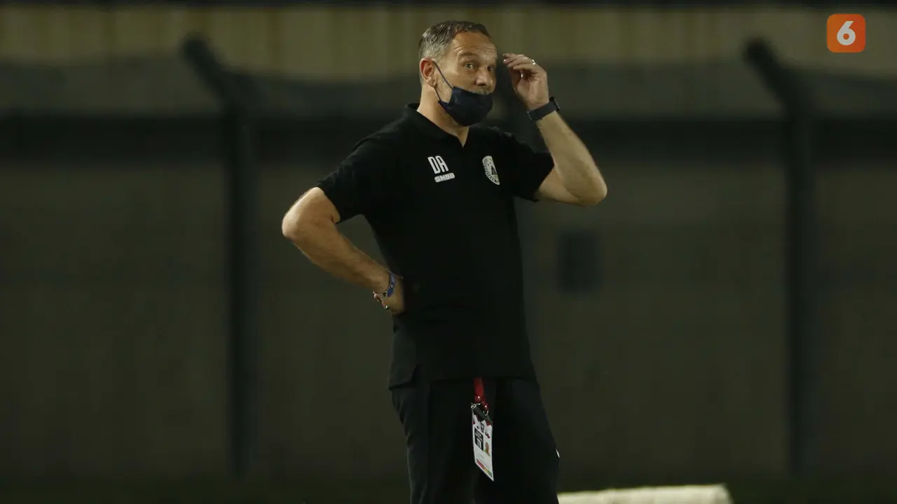 Pelatih PS Sleman Dejan Antonic