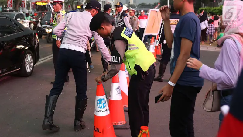 Melihat Kesigapan Polisi dan Dishub Atur Lalu Lintas Jelang Penutupan Asian Games 2018