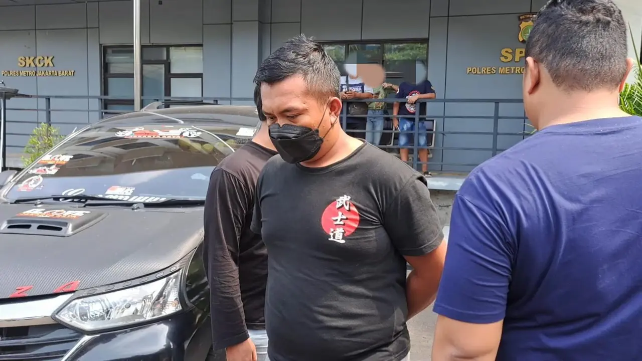 Tampang sopir taksi online yang diduga lakukan pemerasan ke penumpang wanita.