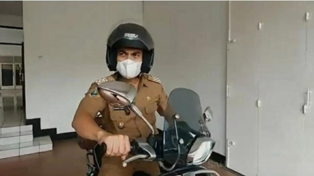 (Sumber: YouTube/Sahrul Gunawan Official)