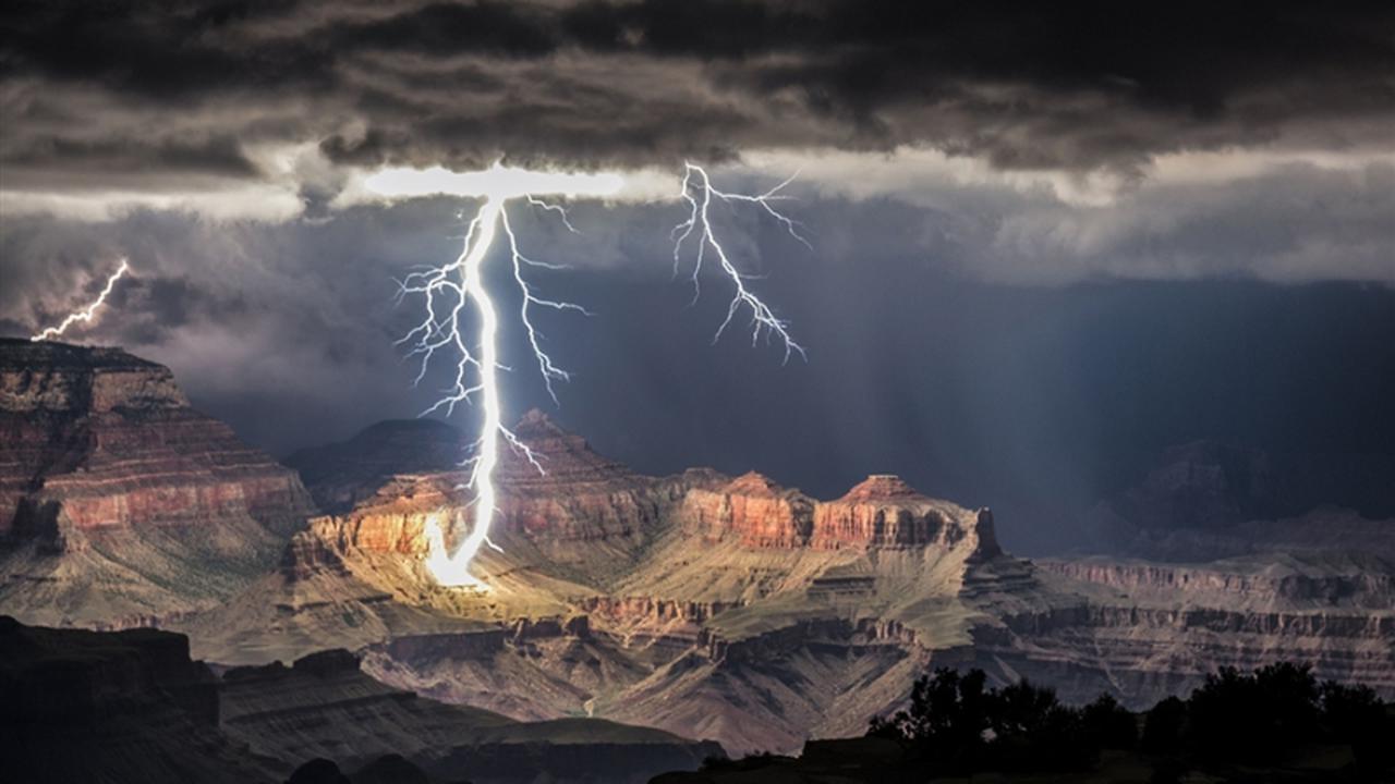 5 Foto Petir Terdahsyat yang Pernah Tertangkap Kamera