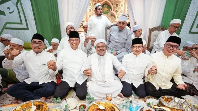 Bakal calon presiden dan wakil presiden Anies Baswedan dan Muhaimin Iskandar menghadiri acara pernikahan putri Habib Rizieq Shihab Syarifah Fairuz Syihab dan Sayyid Muhammad Bagie Alathas. (@aniesbaswedan)