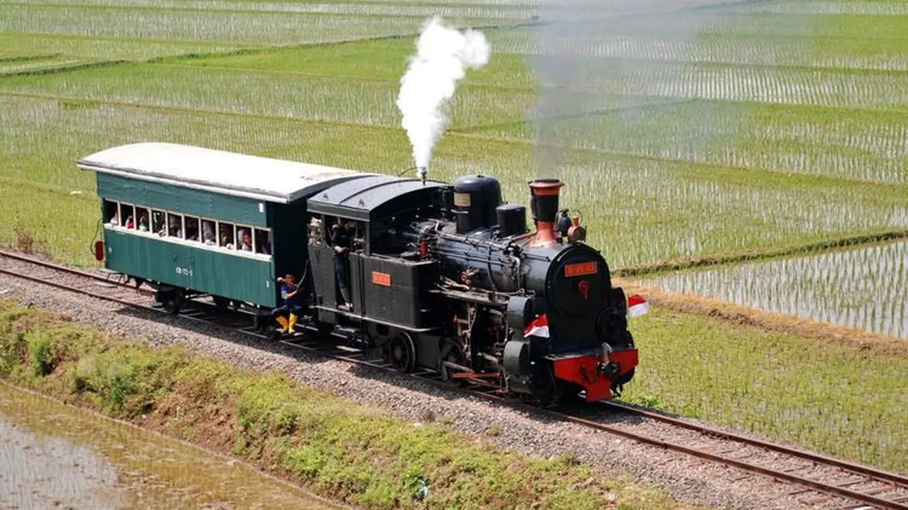 Kereta Uap Wisata