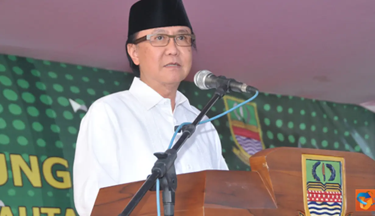 Citizen6, Tarumajaya: MKP Sharif C. Sutardjo dalam rangkaian Safari Ramadhannya bertemu dengan masyarakat kelautan dan perikanan di Kantor Kecamatan Taruma Jaya, Kabupaten Bekasi, Provinsi Jawa Barat, Sabtu (11/8). (Pengirim: Efrimal Bahri)
